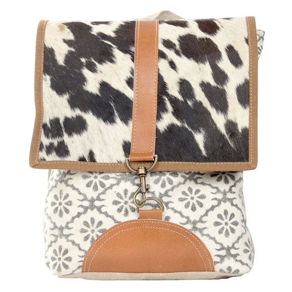NWT Clea Ray Backpack With Cowhide Flap Military Up-Cycled Canvas main image 4